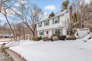 2 Bellevue Road, Arlington, MA 02476