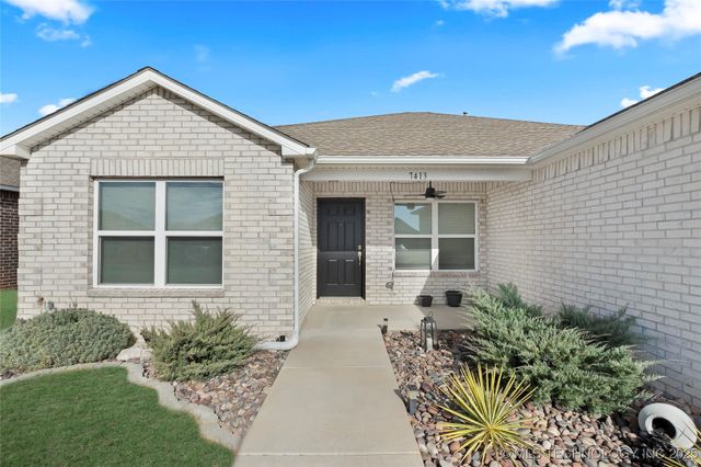 7413 E 158th Street S, Bixby, OK 74008
