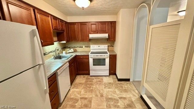 3400 Wooster Road 218, Rocky River, OH 44116