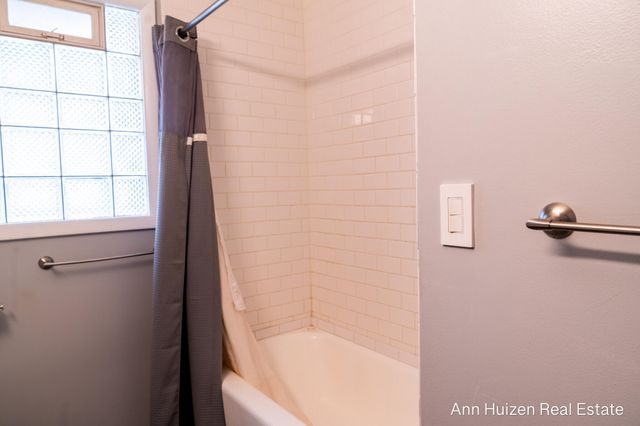 203 Alger Street SE, Grand Rapids, MI 49507