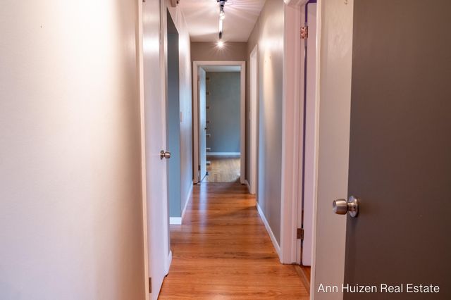 203 Alger Street SE, Grand Rapids, MI 49507