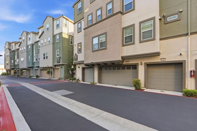 1427 Lavender Loop, Milpitas, CA 95035