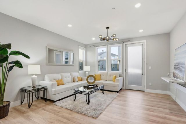 1427 Lavender Loop, Milpitas, CA 95035