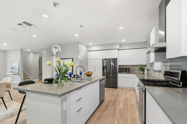 1427 Lavender Loop, Milpitas, CA 95035