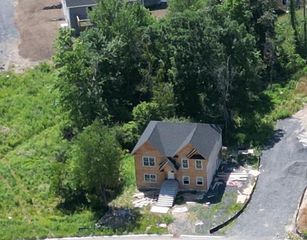 39 Southfield Falls, Monroe, NY 10950