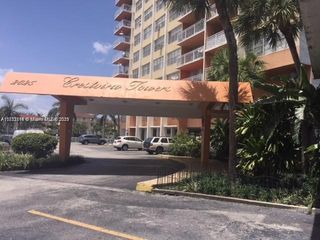 2025 NE 164th St 516, North Miami Beach, FL 33162