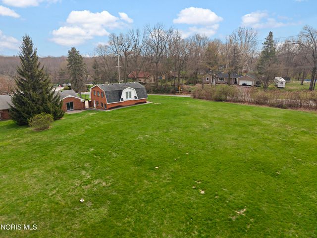 6460 N River Road, Waterville, OH 43566