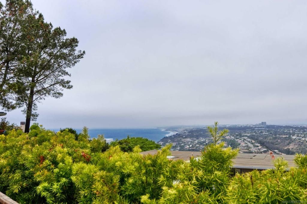 Image 23 of property listing at 7231 Rue MIchael, La Jolla, CA 92037
