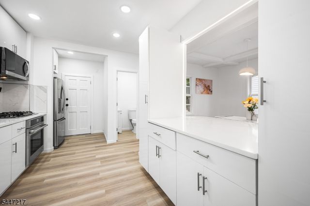 149 Summer Ave, Hillside Twp., NJ 07205