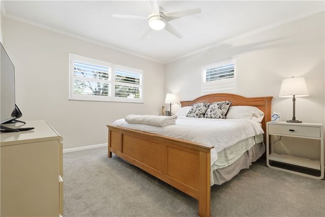 2145 30th Avenue, Vero Beach, FL 32960