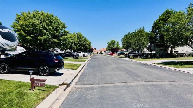 11574 Ridgemark, Apple Valley, CA 92308