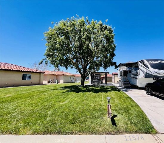 11574 Ridgemark, Apple Valley, CA 92308