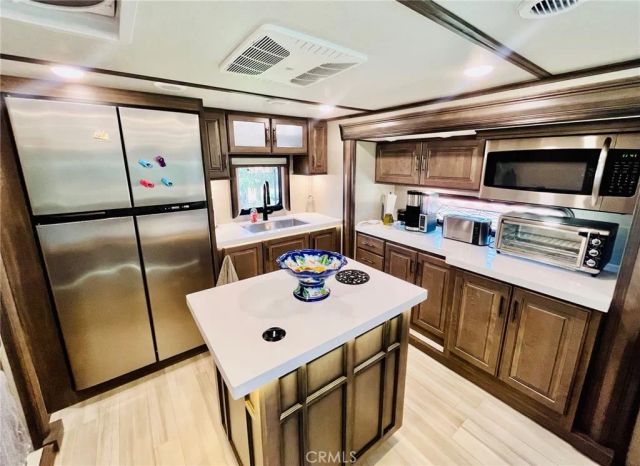 11574 Ridgemark, Apple Valley, CA 92308