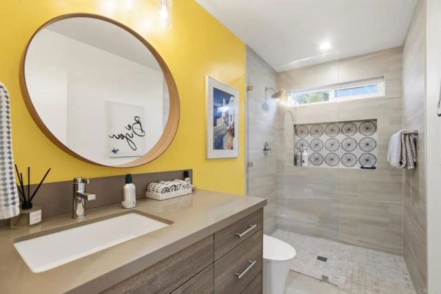 1708 Countryside Drive, Vista, CA 92081