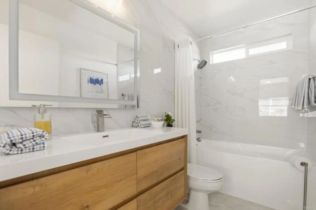 1708 Countryside Drive, Vista, CA 92081