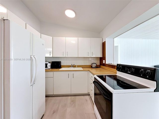 5930 NW 24th Court, Margate, FL 33063