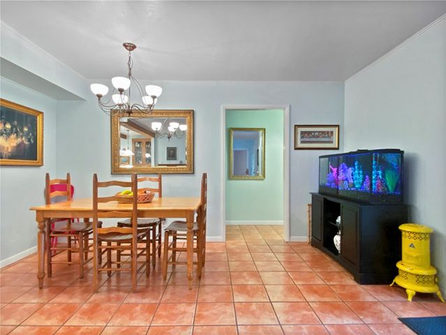 1617 Rose Dr, Alice, TX 78332