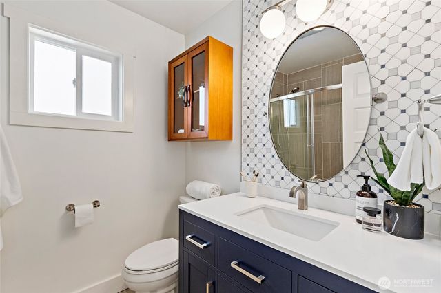 3019 Garlough Avenue SW, Seattle, WA 98116