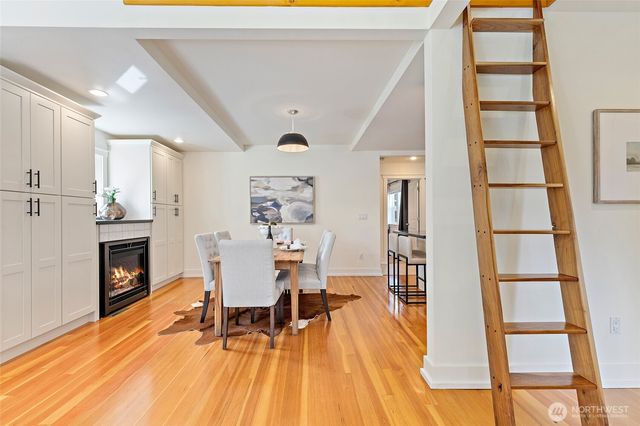 3019 Garlough Avenue SW, Seattle, WA 98116