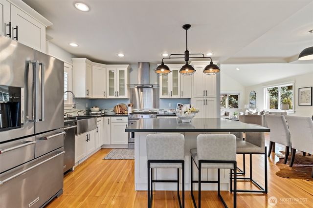 3019 Garlough Avenue SW, Seattle, WA 98116