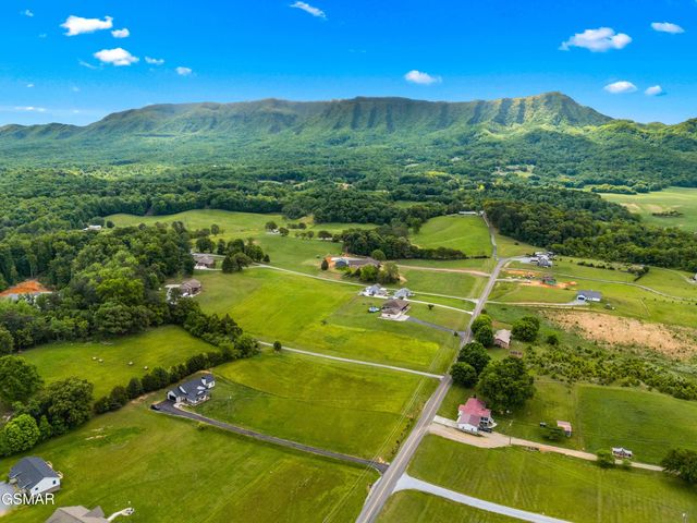 Lot 13 County Line Road, Dandridge, TN 37725