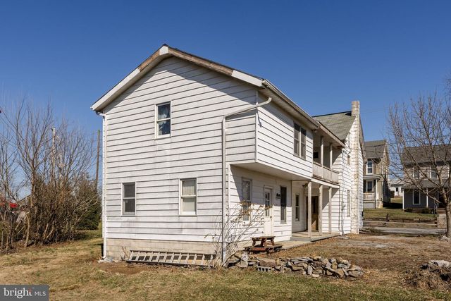 51 STEVENS RD, Stevens, PA 17578