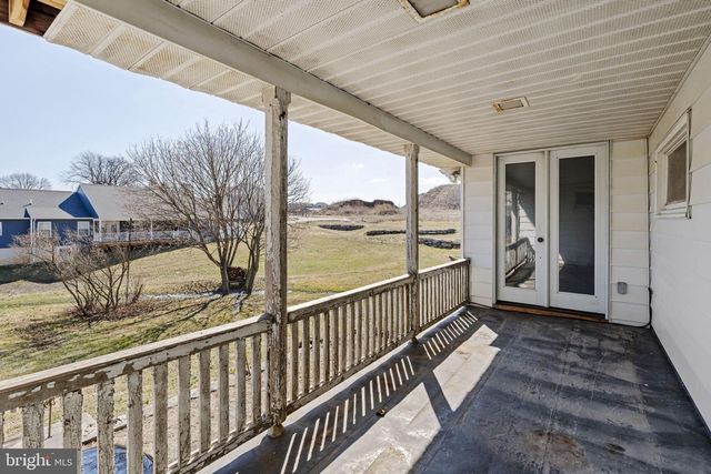 51 STEVENS RD, Stevens, PA 17578