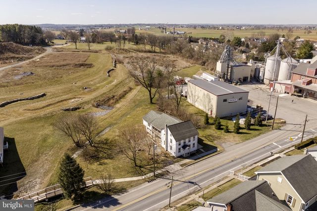 51 STEVENS RD, Stevens, PA 17578