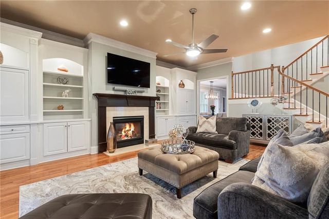 820 Wesley Oak Road, Sandy Springs, GA 30328