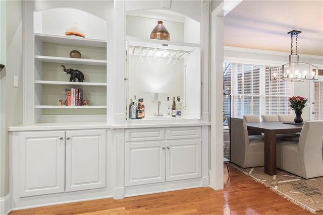 820 Wesley Oak Road, Sandy Springs, GA 30328