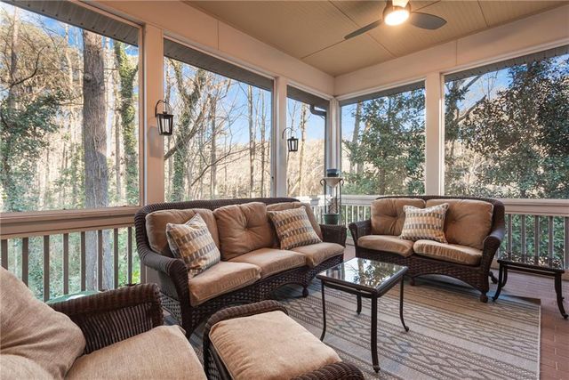 820 Wesley Oak Road, Sandy Springs, GA 30328