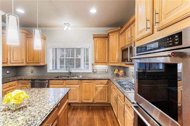 820 Wesley Oak Road, Sandy Springs, GA 30328