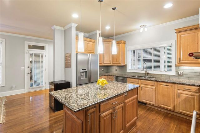 820 Wesley Oak Road, Sandy Springs, GA 30328