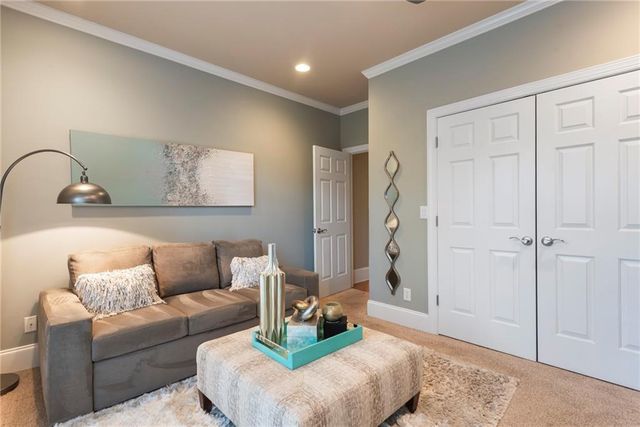 820 Wesley Oak Road, Sandy Springs, GA 30328