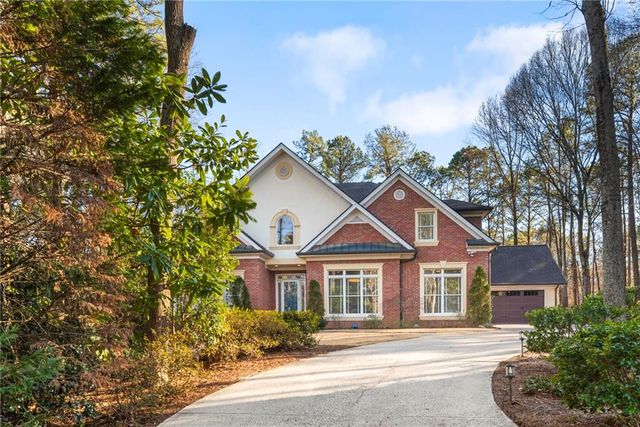 820 Wesley Oak Road, Sandy Springs, GA 30328