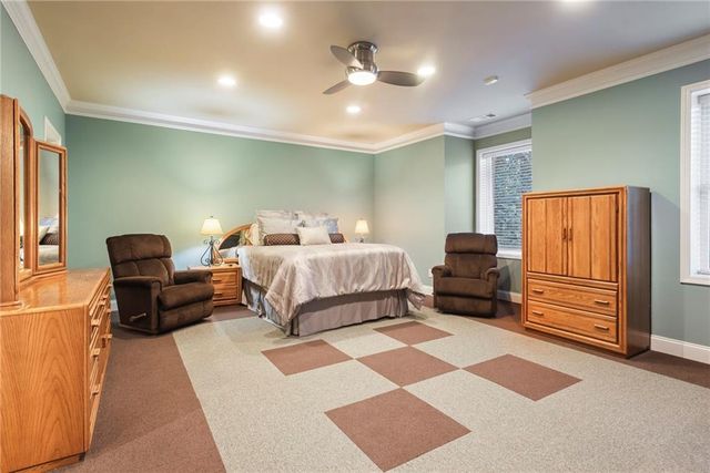 820 Wesley Oak Road, Sandy Springs, GA 30328