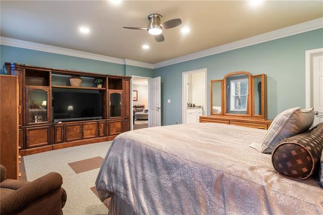 820 Wesley Oak Road, Sandy Springs, GA 30328