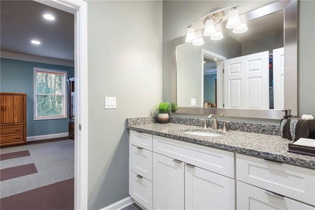 820 Wesley Oak Road, Sandy Springs, GA 30328