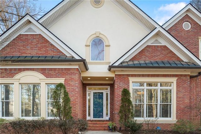 820 Wesley Oak Road, Sandy Springs, GA 30328