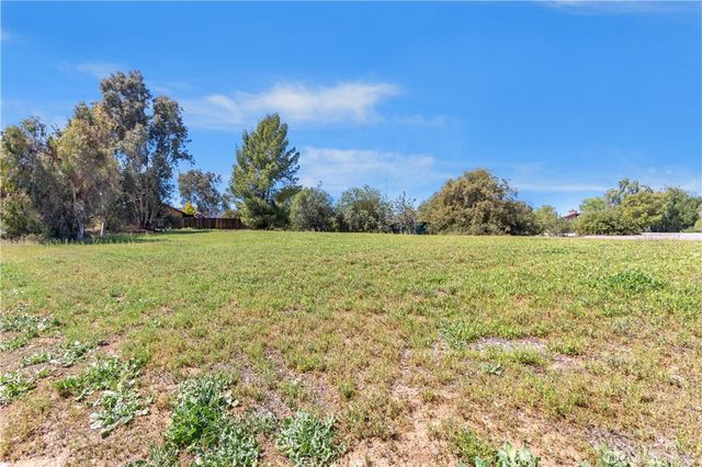 24585 Adams Avenue, Murrieta, CA 92562