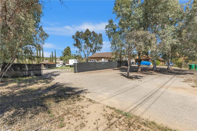 24585 Adams Avenue, Murrieta, CA 92562
