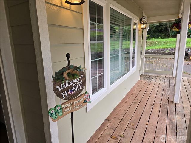 954 Rustic Way, Aberdeen, WA 98520