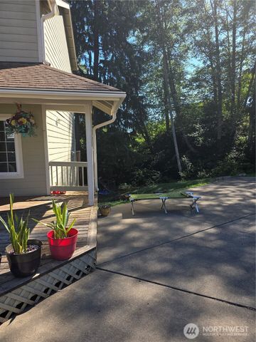 954 Rustic Way, Aberdeen, WA 98520