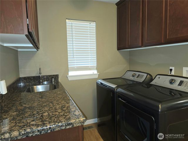 954 Rustic Way, Aberdeen, WA 98520