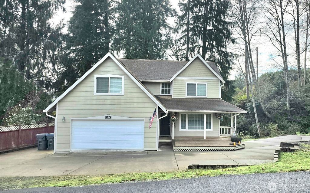954 Rustic Way, Aberdeen, WA 98520