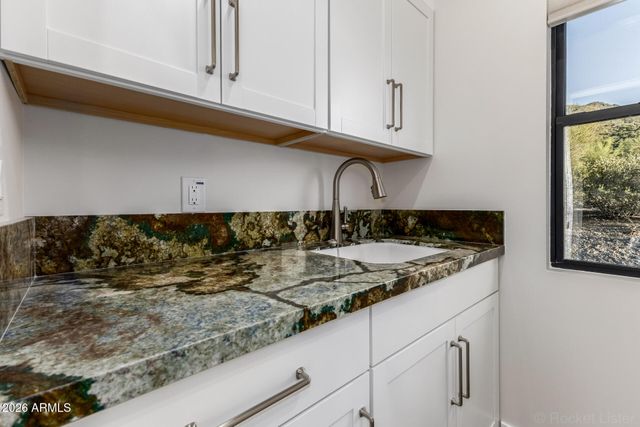 37727 N Linda Drive, Cave Creek, AZ 85331