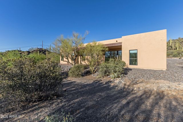 37727 N Linda Drive, Cave Creek, AZ 85331