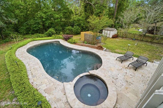 12852 LONGVIEW Drive W, Jacksonville, FL 32223