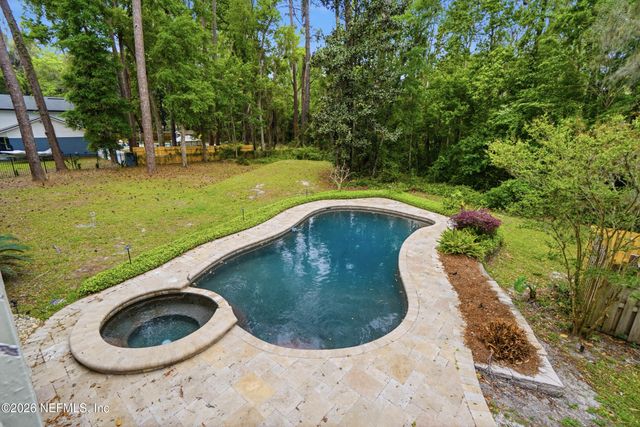 12852 LONGVIEW Drive W, Jacksonville, FL 32223