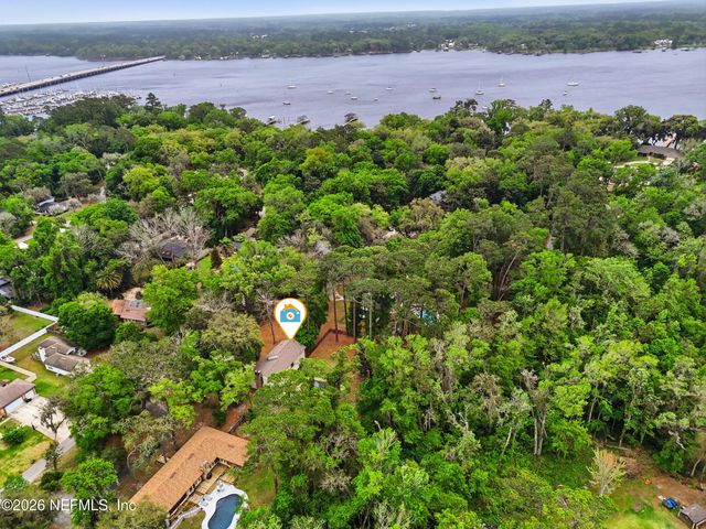 12852 LONGVIEW Drive W, Jacksonville, FL 32223